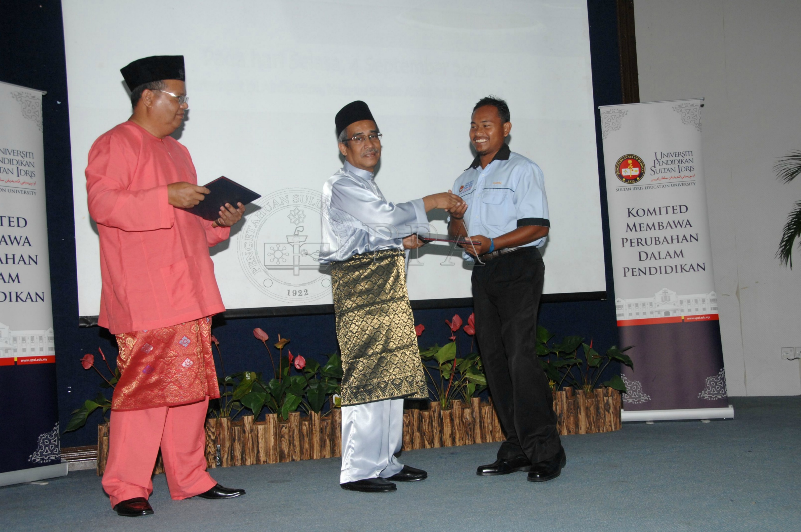 BPA 12 110 APC FBA 0137